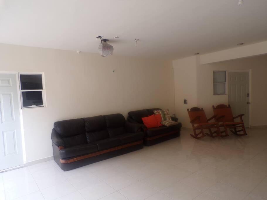 Excelente departamento 12 muy centrico con internet de alta velocidad , ideal para home office Hermosillo Exterior foto